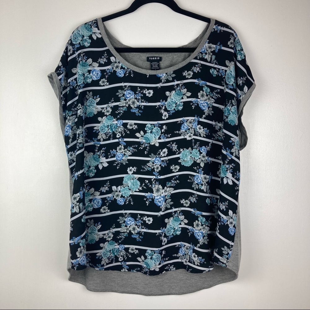 Torrid |  cap sleeve top / tank top